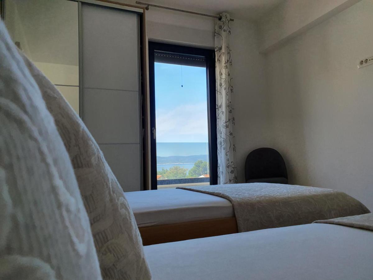 Villa La Vita Baska Voda Bagian luar foto