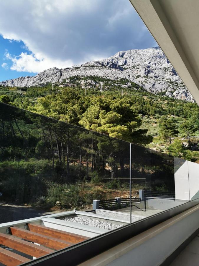 Villa La Vita Baska Voda Bagian luar foto